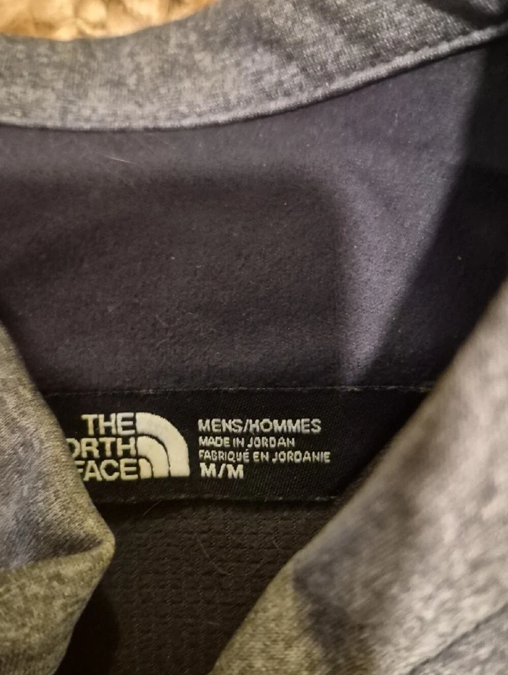 MEDIUM The North Face Men's Charcoal Full-Zip Performance Jacket